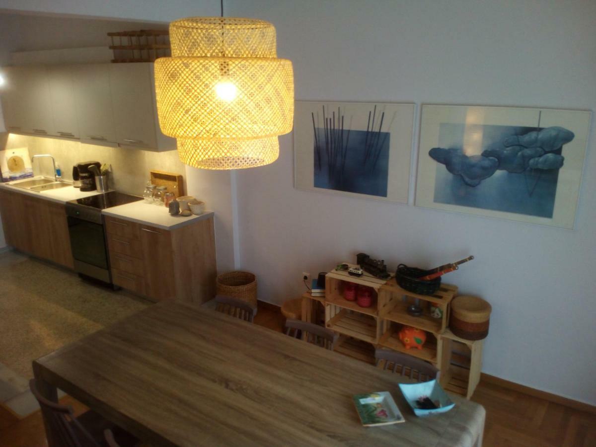 Athens Downtown Boho Apartment 1 Min From Metro Zewnętrze zdjęcie