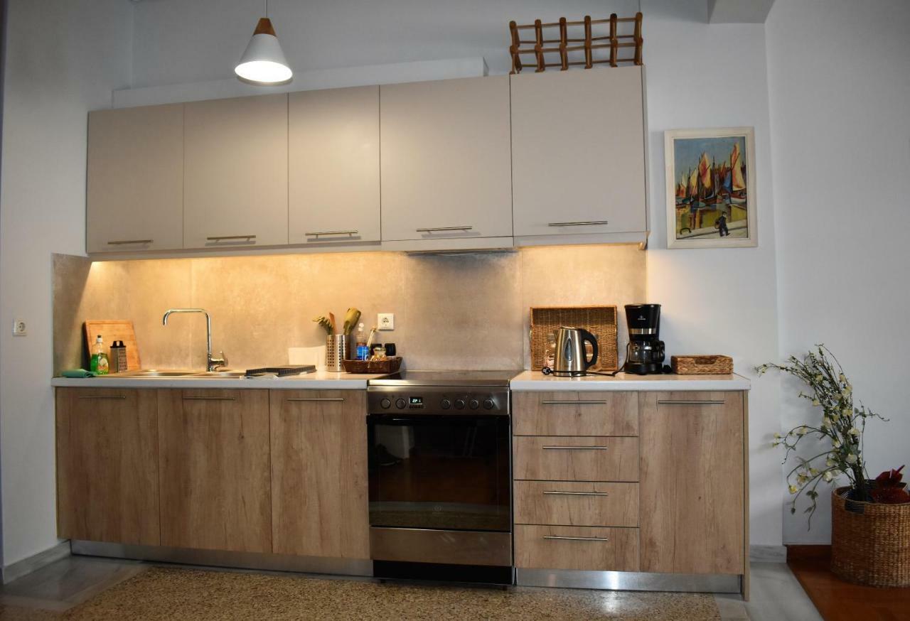 Athens Downtown Boho Apartment 1 Min From Metro Zewnętrze zdjęcie